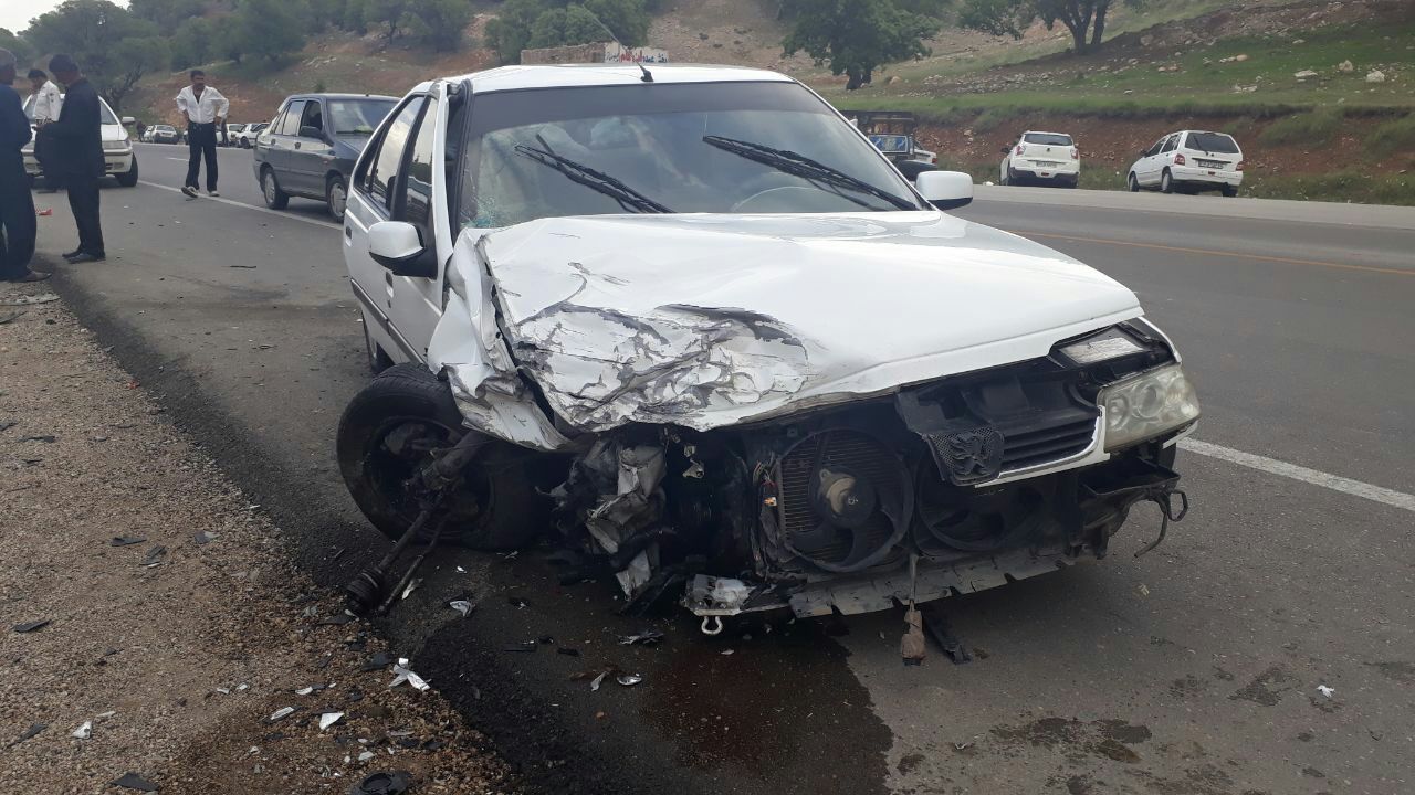 تصادف در جاده یاسوج به بابامیدان 4 مصدوم بر جا گذاشت + تصویر