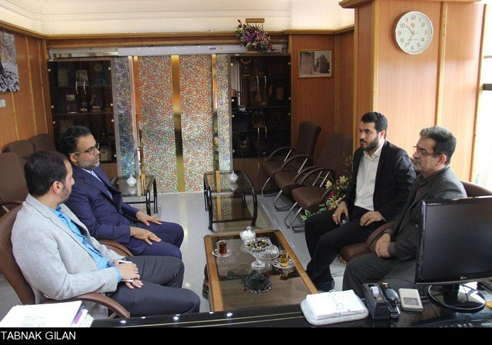 فاضلی: جامعه امروز نیازمند همدلی و همگرایی است؛ قلم 