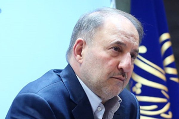 سیاسی کاری، جناح بندی و حذف رقبا در خانه مطبوعات هرمزگان !