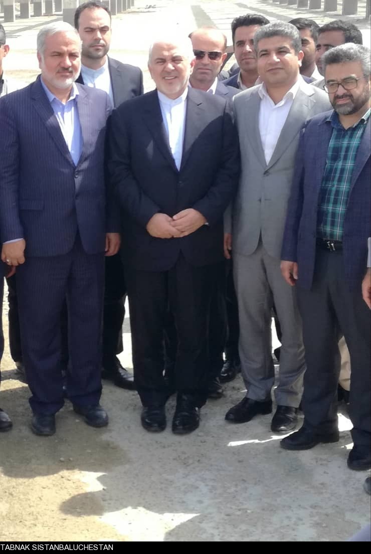 گزارش تصویری: بازدید وزیر امورخارجه از سومین قطب پتروشیمی کشور گزارش تصویری: بازدید وزیر امورخارجه از سومین قطب پتروشیمی کشور