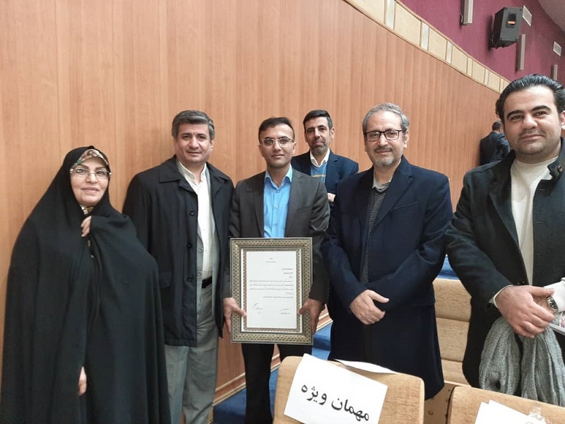 از استاندار خوزستان به عنوان حامی پژوهش و فناوری تجلیل شد از استاندار خوزستان به عنوان حامی پژوهش و فناوری تجلیل شد
