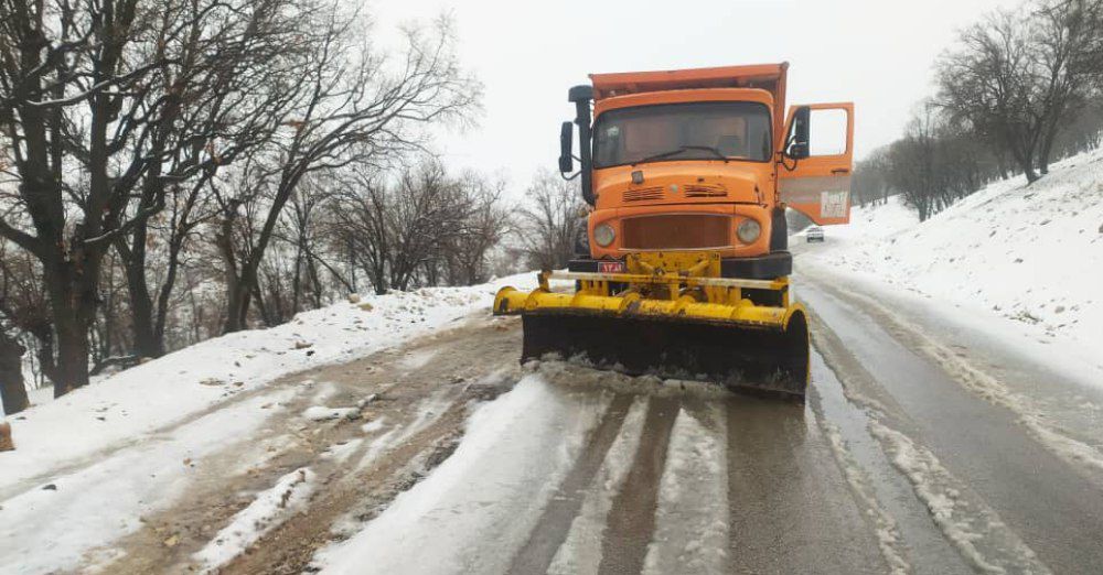 بارش شدید برف در مناطق سردسیر کهگیلویه و بویراحمد / درخواست مدیر کل بحران از مردم؛ سفرهای غیر ضرور را لغو کنید+ فیلم