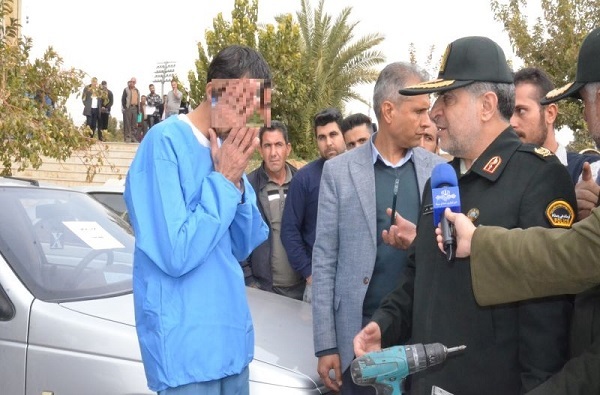 شوک خبری:گسست میان واقعیت میدان و تریبون صداوسیما خبرنگاران در صف متهمان و شاکیان ایستادند/نادیده&zwnj;گرفتن رسانه&zwnj;های خبری به نفع لنز دوربین