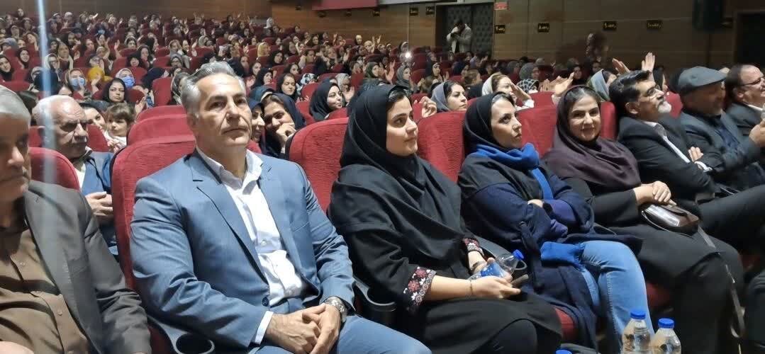 اسلامشهر در مسیر الگوسازی مشارکت سلامت / تجلیل از داوطلبان مردمی اسلامشهر در مسیر الگوسازی مشارکت سلامت / تجلیل از داوطلبان مردمی