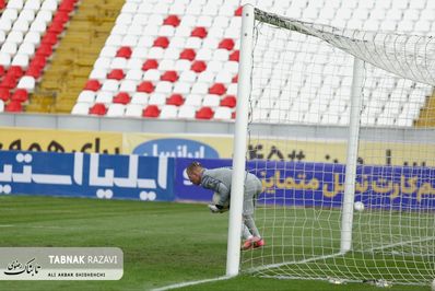 گزارش تصویری فوتبال پدیده مشهد _:سپاهان اصفهان