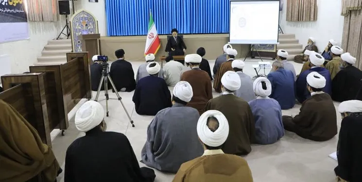 اعتکاف بهترین زمان بصیرت افزایی درمیان جوانان و نوجوانان