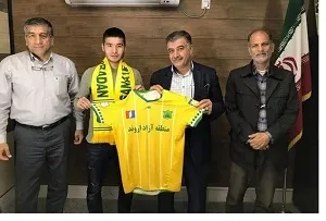 کارت بازی بازیکن قرقیزستانی تیم فوتبال صنعت نفت آبادان صادر شد