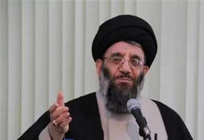 حماسه 9 دي؛ نمونه اي ازقدرت جمهوری اسلامی/ آمریکا دنبال جمع ثروت و تسلط بر جهان است