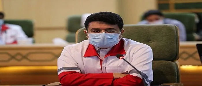 اعضای جمعیت هلال احمر با تمام قوا خدمت رسانی می‌کنند