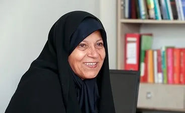 فائزه هاشمی: 