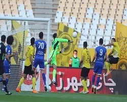 سپاهان صدرنشین لیگ برتر فوتبال شد