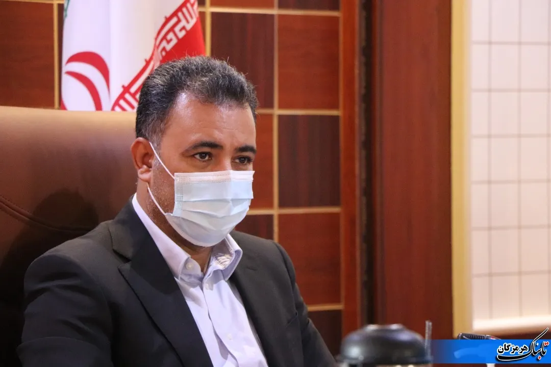 از خودم راضی هستم  و از عملکرد شورا دفاع می کنم