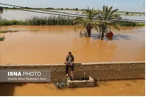 ورود سیلاب به 4 روستا در باوی / قطع راه ارتباطی 4 روستای دیگر