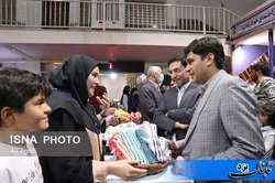 بخشی از نیازهای جامعه صنایع دستی با رونق گردشگری تامین می‌شود