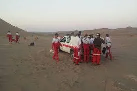 با تلاش امدادگران 3 کارگر مفقود شده اصفهانی در کویر پیدا شدند