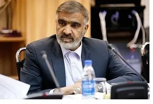 رفتارهای پوپولیستی تصمیم‌سازان مانع رفع مشکلات معلمان می شود