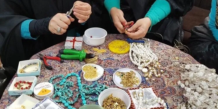 1102 اشتغال خانگی در خراسان‌جنوبی