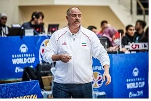 حاتمی: مقابل شیمیدر در حد خودمان نبودیم/برای پیش‌بینی فینالیست لیگ زود است