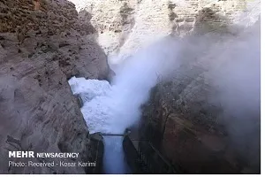 برای احداث سد جدید نباید احساسی برخورد کرد